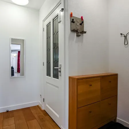 Tara At The With Private Parking Appartement Zandvoort