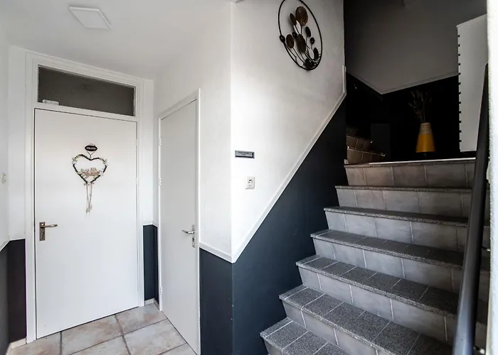 Tara At The With Private Parking * Zandvoort