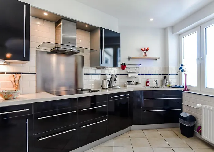 Tara At The With Private Parking Zandvoort