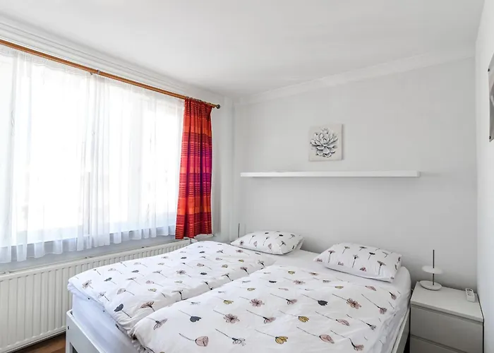 Tara At The With Private Parking Apartament *